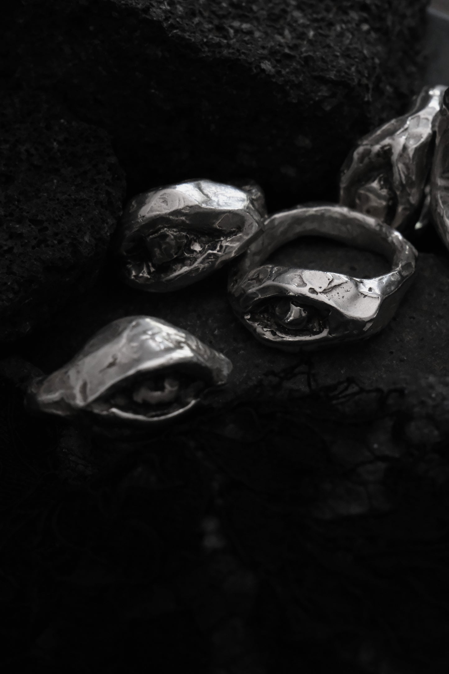 The Ayn Ring