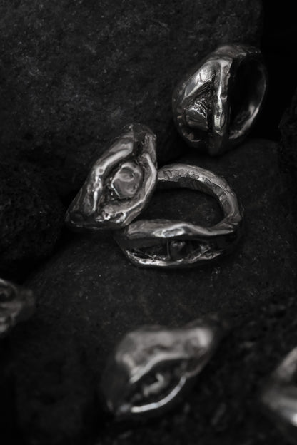 The Ayn Ring