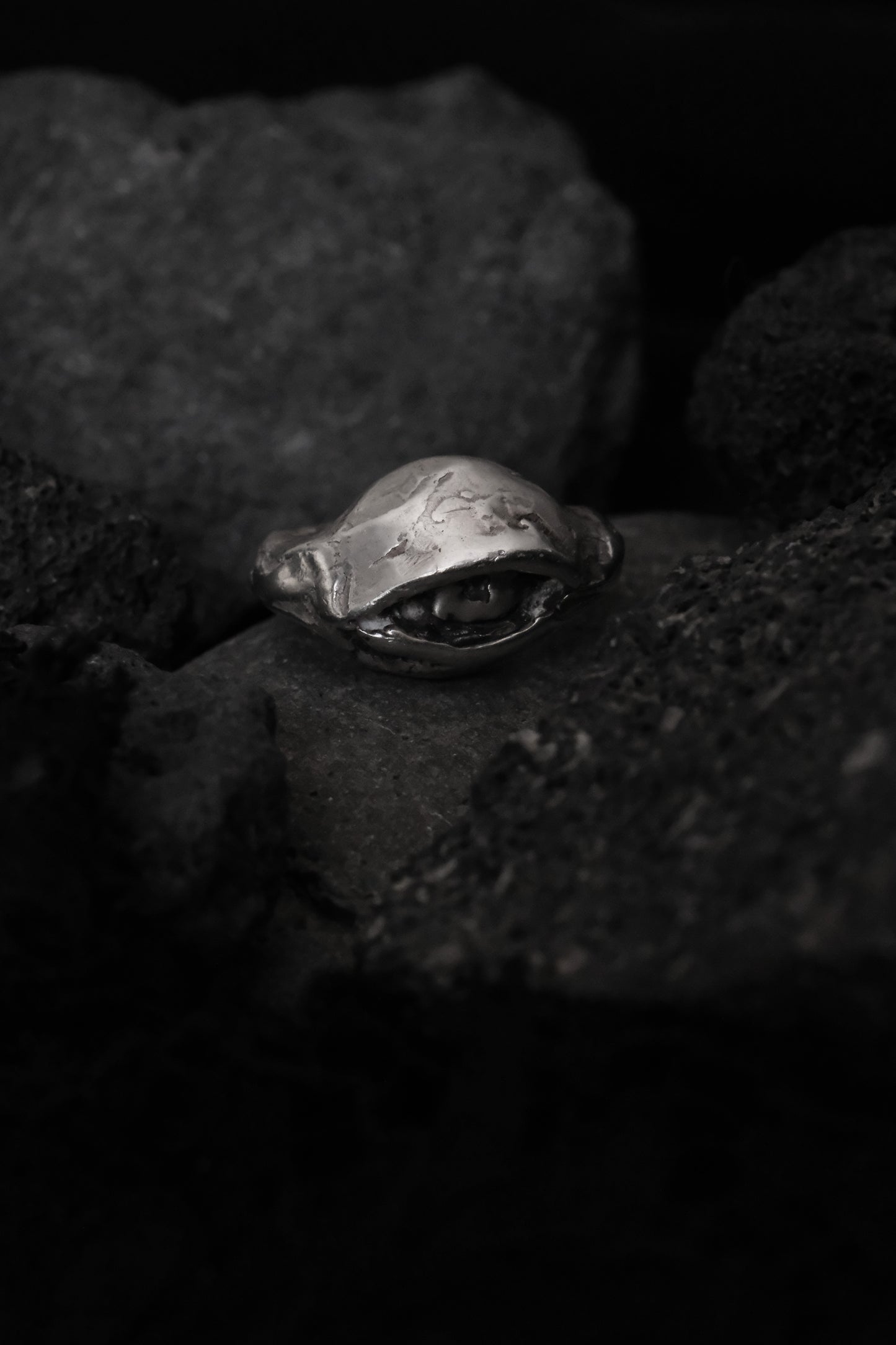 The Ayn Ring