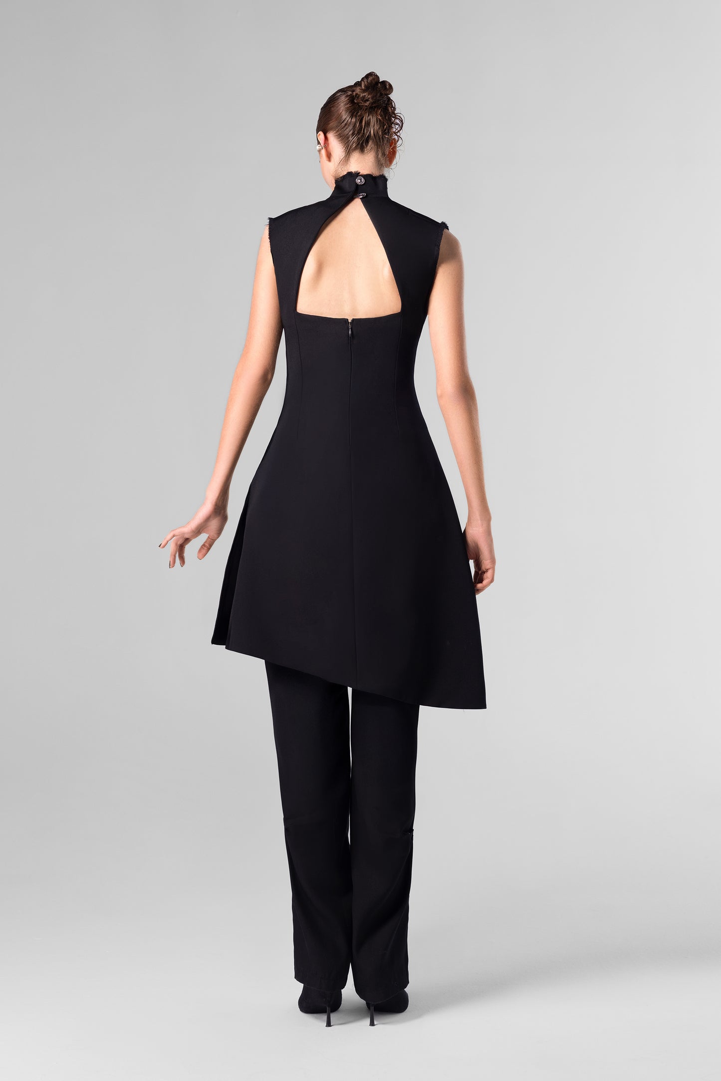 La Robe Asymétrique