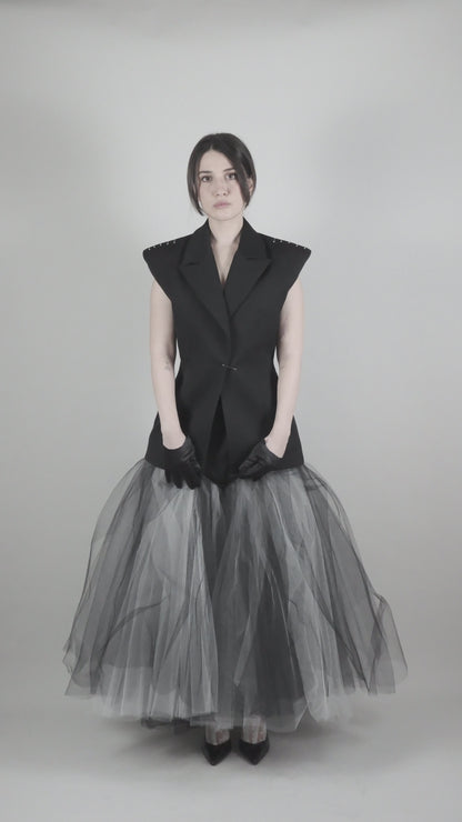 ノースリーブのコスチュームジャケット